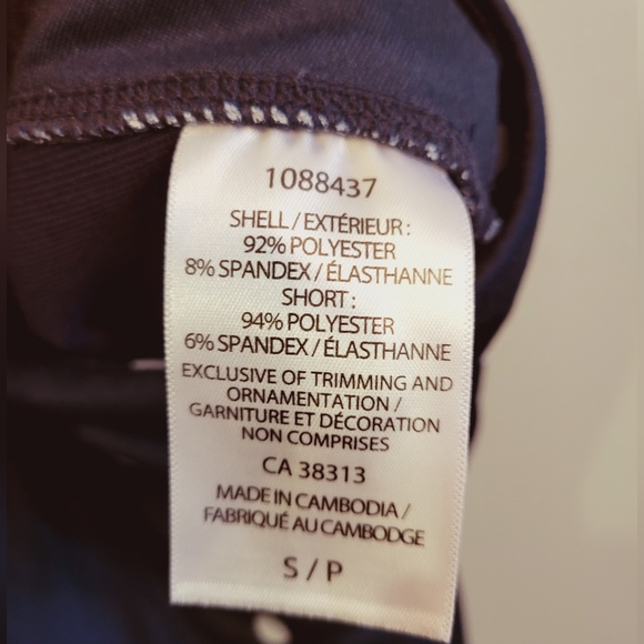 Segments Luxe Black 🖤 Polka Dot Skort - Picture 5 of 5